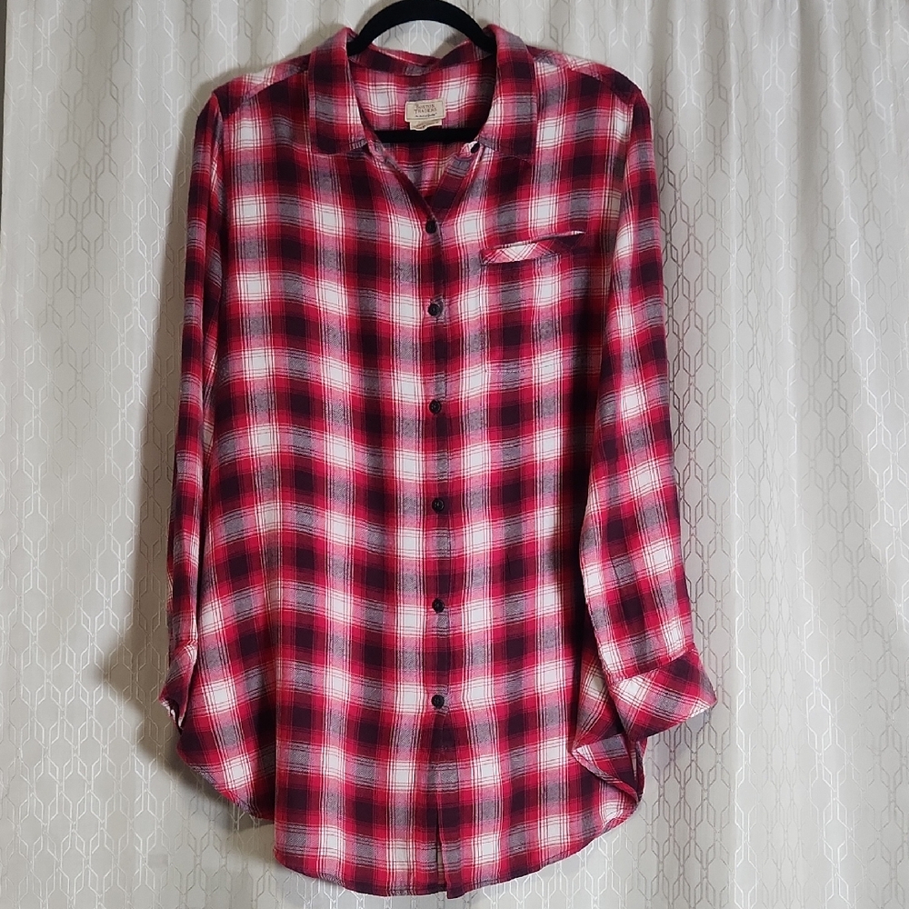 Women's Boston Traders Plaid Button Up Tunic
